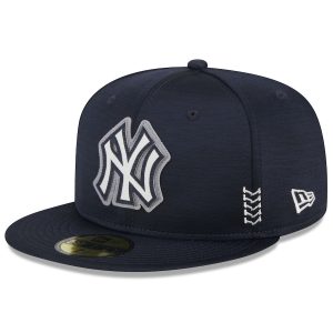New Era New York Yankees Navy 2024 Clubhouse 59FIFTY Fitted Hat